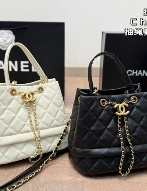 Chanel Drawstring Bucket Bag, Comfortable and Classic Show Fashion