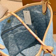 05b8987704-2.jpg