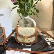 07a7032118-1.jpg