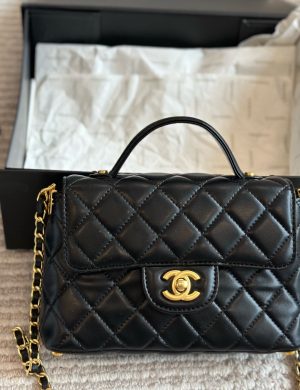 Chanel WOC Handheld Material