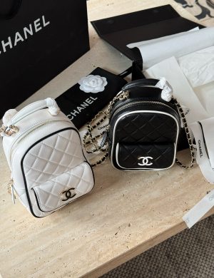 Chanel 25p Black and White Border Panda Color 25p All Black Sheepskin