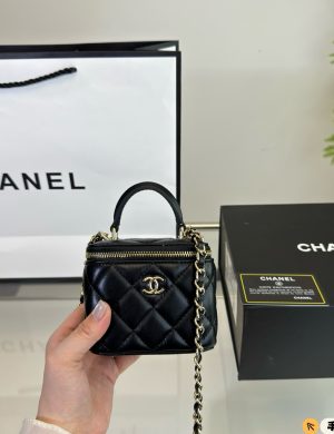 Chanel Box Bag Handheld Model
