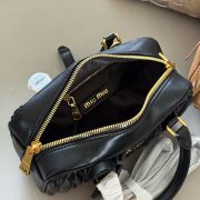 10cb4952a2.jpg