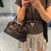 147087a818.jpg