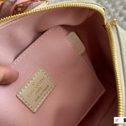 1d82e9e58a-1.jpg
