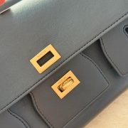 1f56ef12f9.jpg