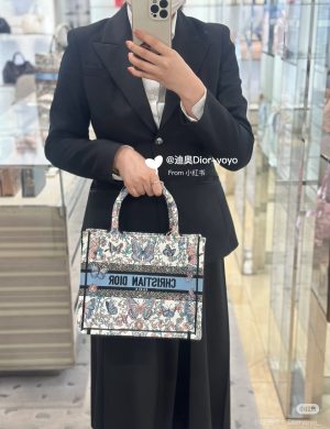 Dior's New Tote