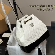 2138505c97.jpg
