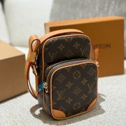 2269161e84.jpg