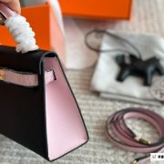 2460f909a6.jpg