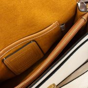 28fcd38f54-1.jpg