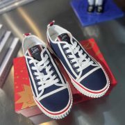 29f242e256a88b1acf5a210812ab8b85