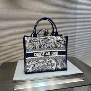 350a828c37-1.jpg