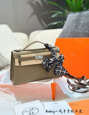 Hermes Mini Kelly Mini Kelly -22cm Palmprint Gold Buckle There