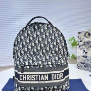 38c92199d4.jpg