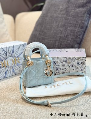 Dior Blues, Breathtakingly Beautiful