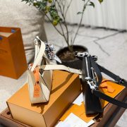 404cb66701-2.jpg