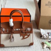 4476e77840-1.jpg
