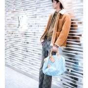 493e3e9e51-2.jpg