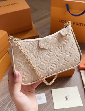 LV Latest Mahjong Coin Purse Official Website Runway Style