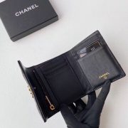 4c22edc7d7.jpg