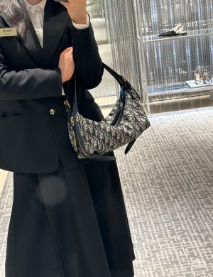 Dior D-journey New Collection Respectful New Collection