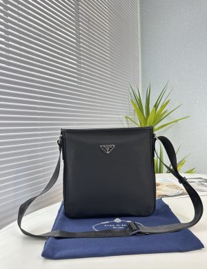 Prada's Latest Single Shoulder Crossbody Bag