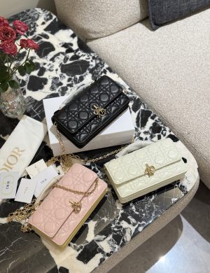Dior's New WOC Sheepskin and Phone Bag Exquisite Pearls