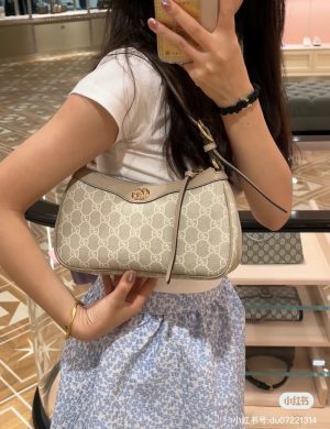 Gucci Oat Mahjong Bun