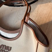 5108f52f63-1.jpg