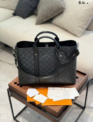 LV Men's Business Bags, Leisure Bags, and Official Bags (quality
