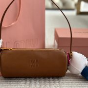555d36ef70.jpg