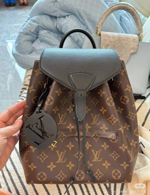 LV Old Flower Shoulders