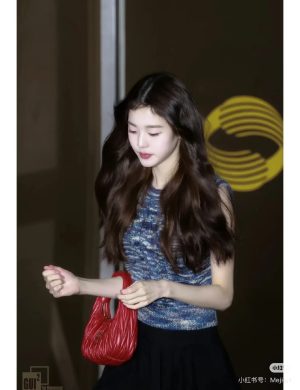 Share 2025 First - Miumiumiu New Year Red Bag Miumiumiu Want Hobo
