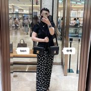 5f77f855a1.jpg