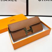 6103e1e7a8.jpg