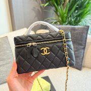 62de9fe229-1.jpg