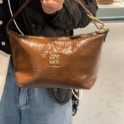 665e7bdbe0-1.jpg