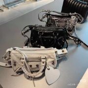 675f07a192.jpg