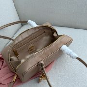 68954d92d7.jpg