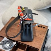 69011d4c97.jpg