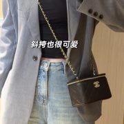 6a29b282de-1.jpg