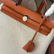 6aa107a589.jpg