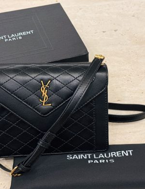 YSL Sheepskin Envelope Bag Lenscope Envelope Package Recommended