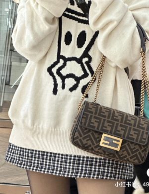 Fendi Old Flower Chain Bag