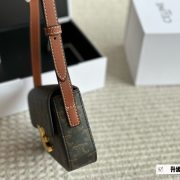 733801cf19.jpg