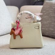 750ee47160.jpg