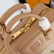 7571a2a005.jpg