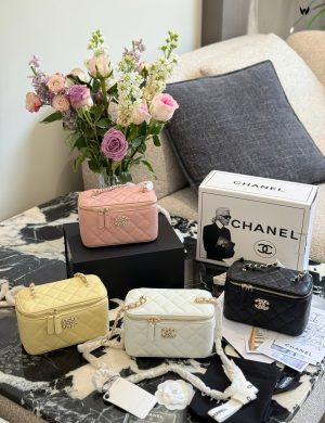 Chanel 25p Heart-shaped Buckle Long Box