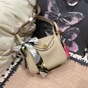 760ec689d2.jpg